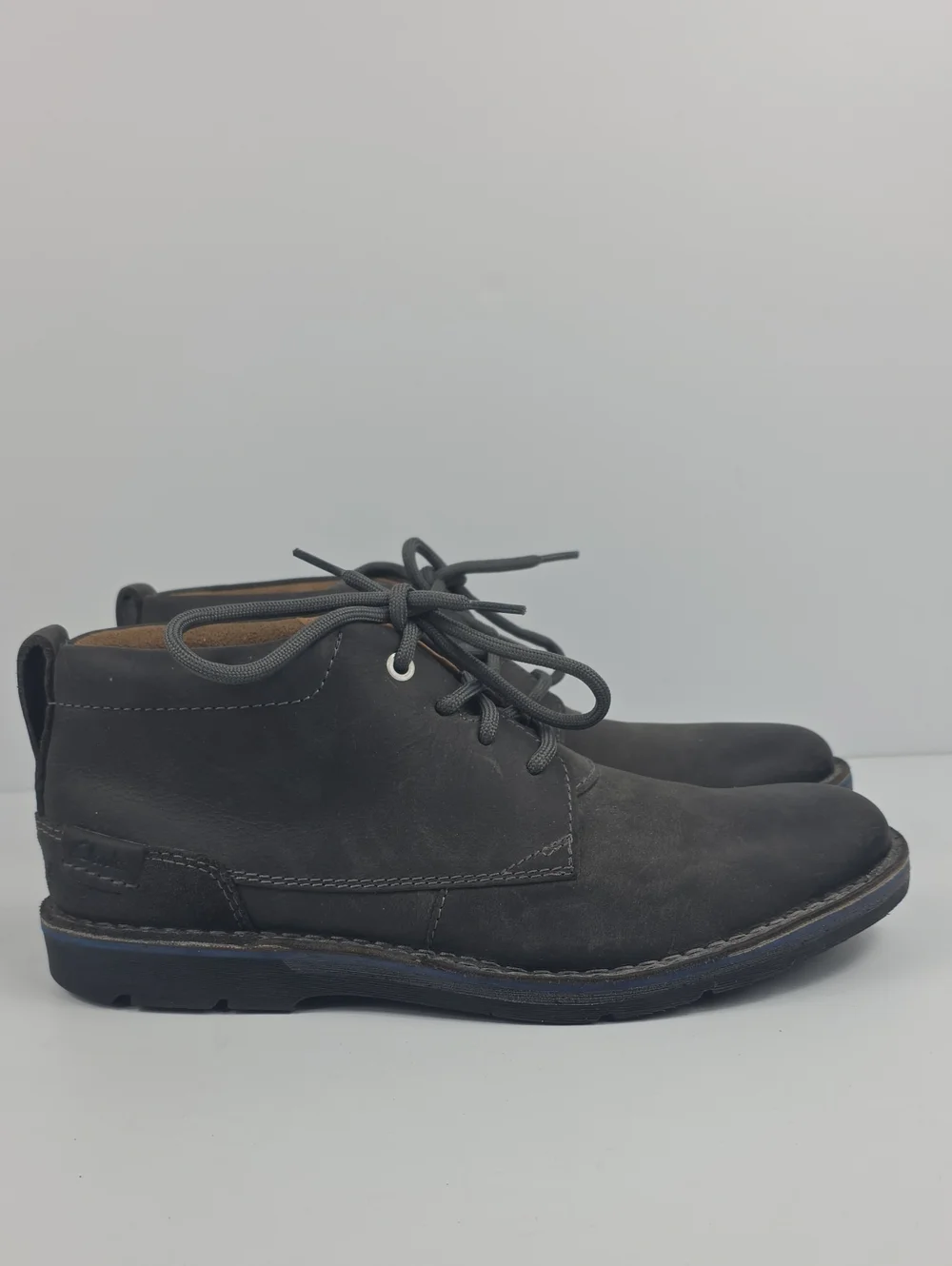Clarks Edgewick Gray Suede Men's Casual Boots Size 9.5